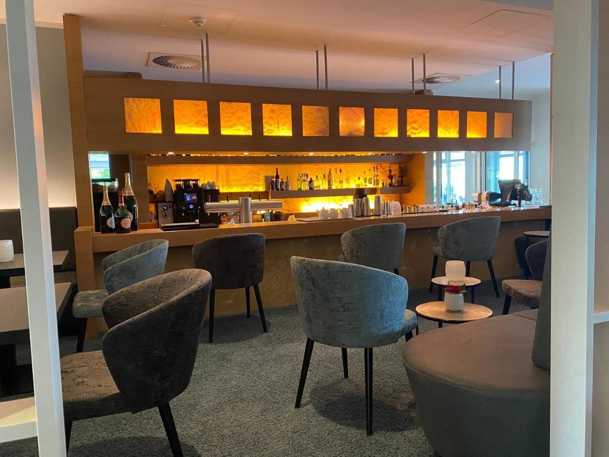 Strandhotel Duenenmeer - Adults Only Дирхаген Екстериор снимка
