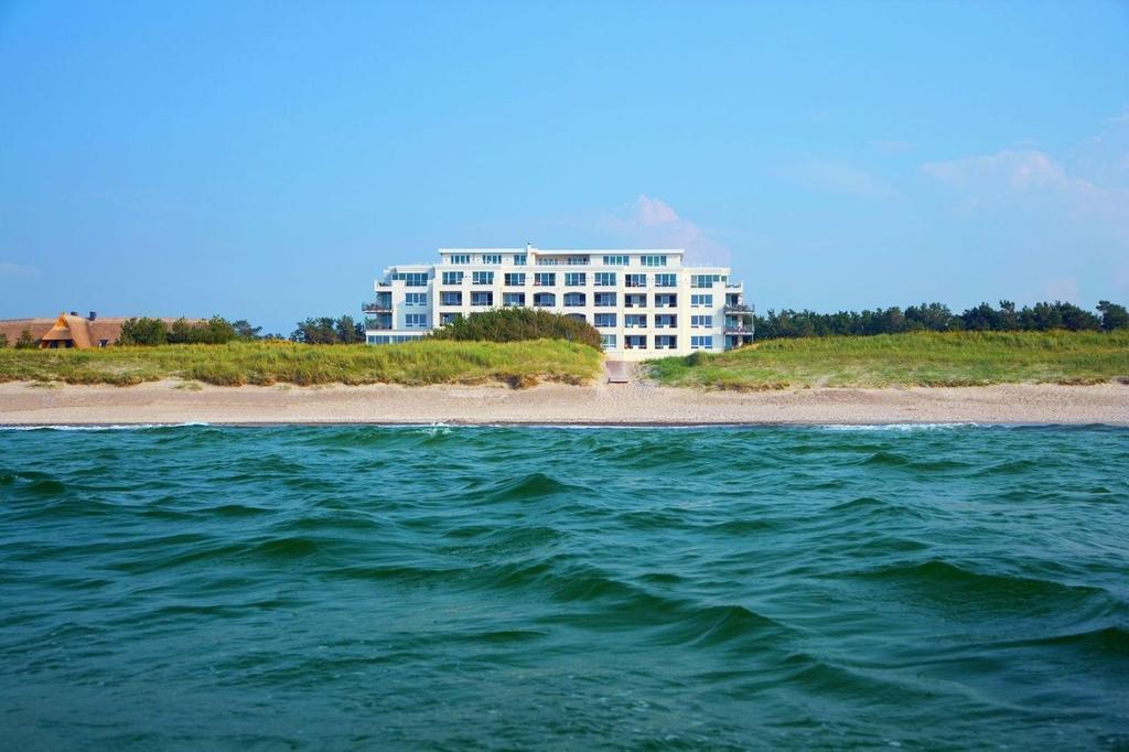 Strandhotel Duenenmeer - Adults Only Дирхаген Екстериор снимка